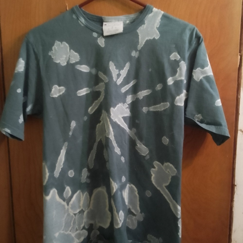 Champion Blue and White Tie-Dye T-Shirt‎